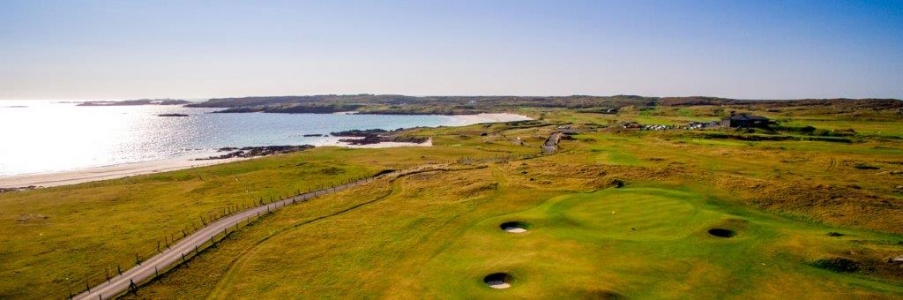 Playa del campo de golf de Connemara en Irlanda
